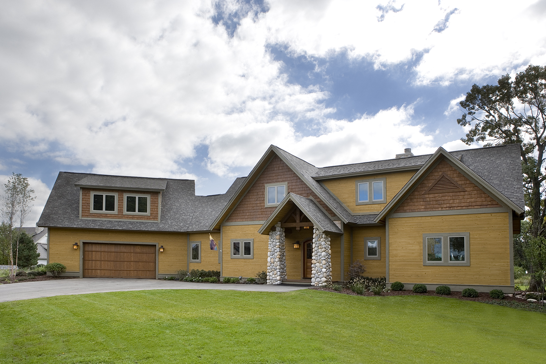 Sky View Town + Country Cedar Homes